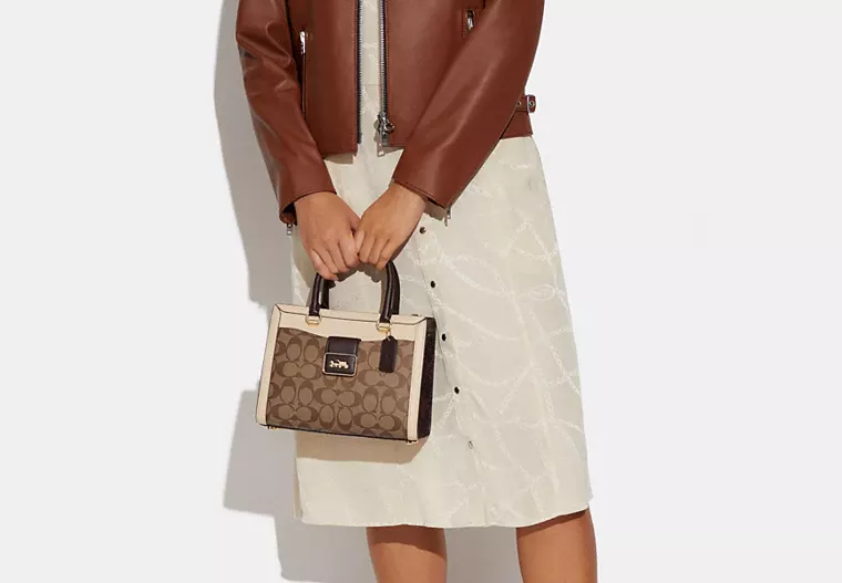 Grace Carryall In Signature Canvas - Image 5